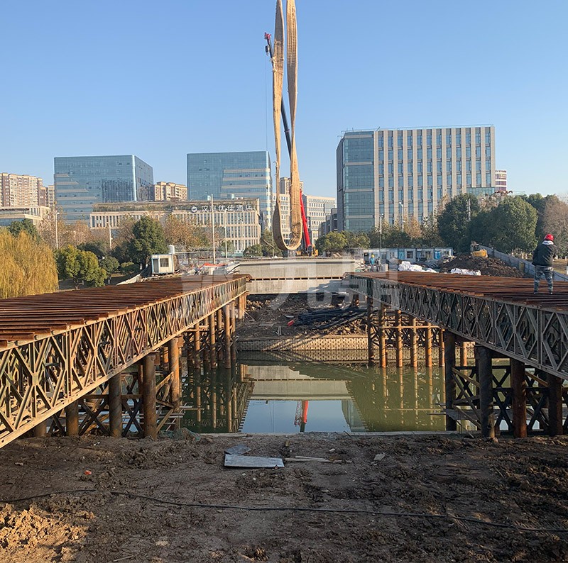 南京瑞雪路跨上坝河大桥上部结构现浇梁好色先生APP下载IOS